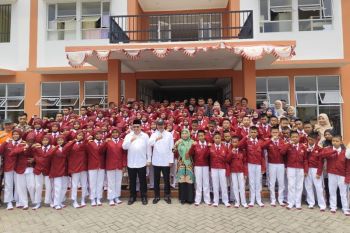 Mensos apresiasi Sekolah Rakyat di Kota Probolinggo berjalan baik