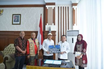 Gubernur Jambi antar langsung bantuan bencana ke Aceh