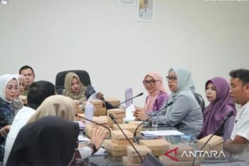 Raperda sertifikasi makanan sehat dan halal Banjarmasin "sentuh" MBG
