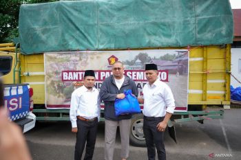 Pemkab Solok terima bantuan 5.000 paket sembako dari anggota DPR RI