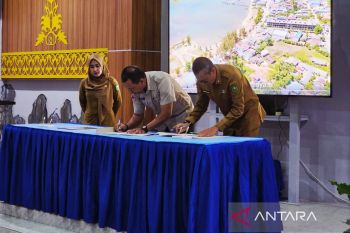 Pemkab Natuna hemat Rp60 M usai kurangi belanja ATK