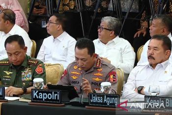 Police deploy nearly 11,000 personnel for Sumatra disaster response