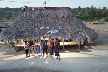 Kementerian ESDM dan PLN salurkan 13.891 sambungan listrik gratis di NTT selama 2025