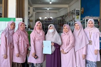 Tanpa Anggaran Pemerintah, DisperkimLH dan Mitra Swasta Salurkan Bantuan Material untuk Rehab Rumah Warga