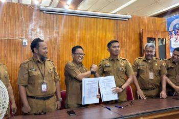 Sertijab Kepala Diskominfo Kota Solok Berlangsung Hangat dan Penuh Keakraban