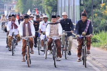Parade Onthel Payakumbuh 2025 digelar
