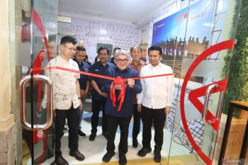 Pameran dan peluncuran buku foto Retrospeksi Jawa Timur