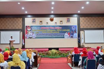 Wawako Payakumbuh hadiri pelantikan pengurus DPD LAKAM