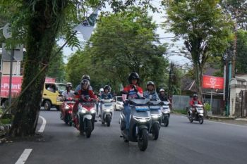 EVening Ride, Honda ICON e:, tunjukkan kenyamanan motor listrik