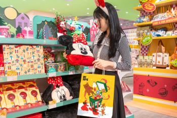 OH!SOME rekomendasikan hadiah yang cocok diberikan saat Natal dan Tahun Baru