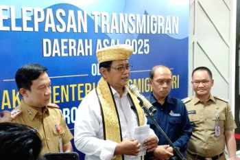 Kementerian Transmigrasi berangkatkan 75 KK transmigran ke Sulawesi
