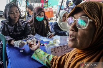 Korps wanita TNI AL fasilitasi layanan kesehatan gratis