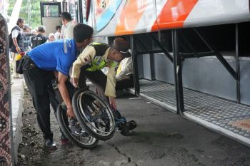 KAI Daop 6 Yogyakarta menyiagakan 342 petugas pengamanan selama libur Nataru