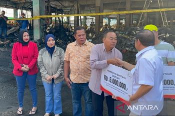 Jakarta provides aid to traders affected by Kramat Jati market fire