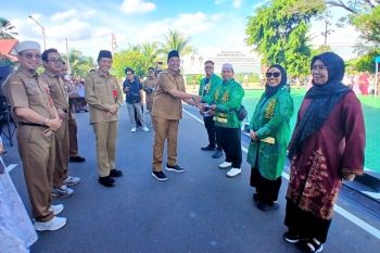 Pemkab Barito Utara lepas ratusan jamaah umrah