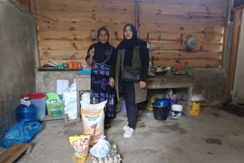 Fatimah, warga Aceh Tengah yang makan labu rebus kurang bantuan beras