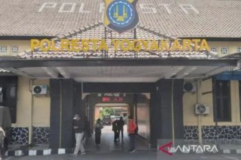 Polisi mengungkap dugaan penipuan online jaringan internasional di Sleman