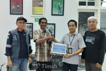 Perahu tenggelam diterjang angin, Sukardi dapat bantuan PT Timah