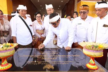 Pemkot Denpasar rampungkan pengerjaan 17 SD-dua SMP hingga akhir tahun