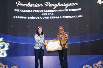 Bupati Jeneponto raih penghargaan pelaksana PK-25 dari Kemendukbangga/BKKBN