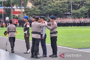 Polda Jatim kerahkan 14 Ribu personel amankan Natal dan Tahun Baru