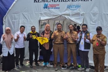 UI Peduli hadir untuk pendidikan di kaki Semeru