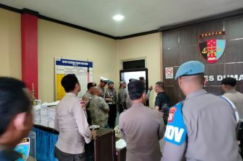 Polda Riau cek urine Polisi Dumai, hasilnya 215 negatif narkoba