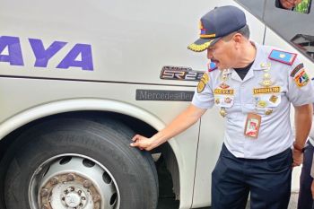 20 persen bus di Kampung Rambutan belum laik untuk angkutan natal dan tahun baru