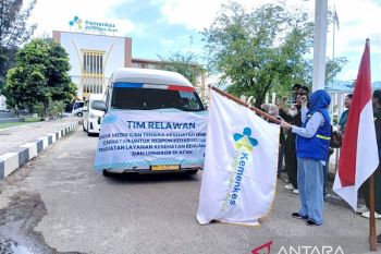 Kemenkes kembali melepas relawan kesehatan ke lokasi bencana Aceh