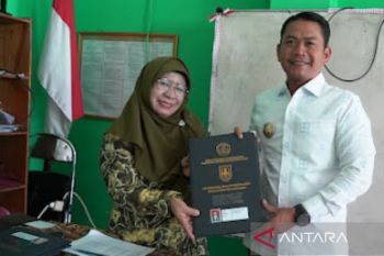 Walikota Yamin juga ambil rapot putranya ke sekolah