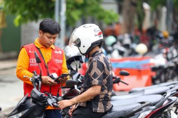 Pemkot Surabaya luncurkan layanan parkir nontunai