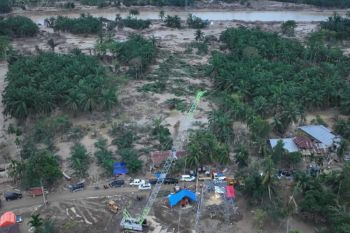 PLN manfaatkan Crane jadi tower darurat strategi cepat pulihkan listrik Aceh