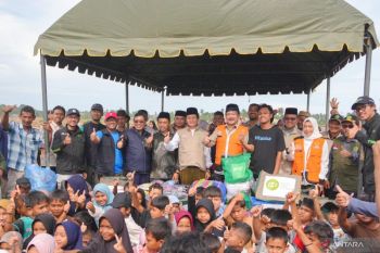 Madrasah di Pidie terima bantuan pendidikan dari Baznas