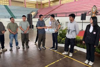 Pemkab Jembrana beri beasiswa kepada mahasiswa kampus lokal