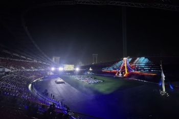 Lebih dari sekadar logam