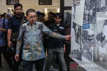 Menbud: Kartu pos menjadi media dalam merekam sejarah