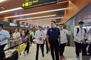 Menko IPK pastikan kesiapan transportasi udara untuk Nataru