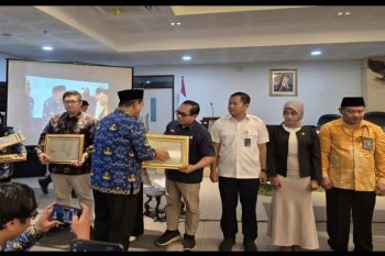 Semen Gresik dinobatkan sebagai TOP Kontributor CSR Jawa Tengah 2025