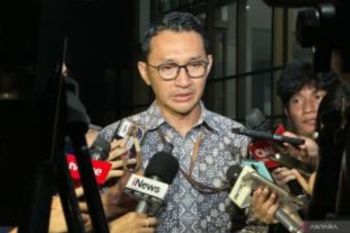 KPK Geledah Rumah Dinas Bupati Indragiri Hulu Terkait Proyek di Riau