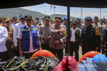 Peninjauan kesiapan Pelabuhan Merak jelang Nataru