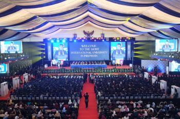 Wisuda ke-21 President University wisuda 1.644 lulusan, 74 mahasiswa asing