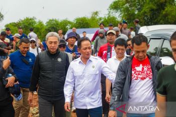 Menteri LH tinjau lokasi rencana pembanguan WTE PSEL di TPA Galuga Bogor