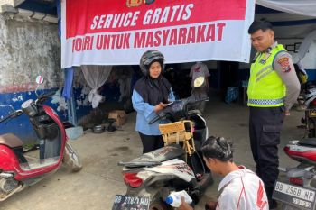 Polri buka layanan servis dan cuci motor gratis untuk warga Sumut