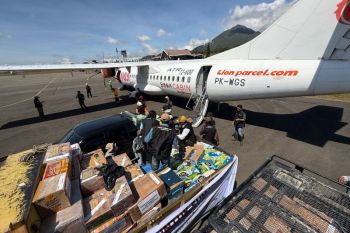 Dompet Dhuafa mengirimkan bantuan pangan kepada korban bencana di Aceh Tengah