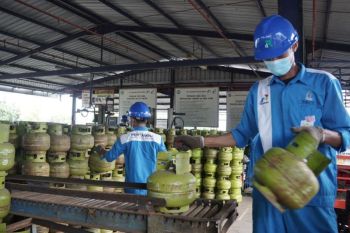 Pertamina menambah 3,15 juta tabung elpiji 3 kilogram untuk Jateng-DIY