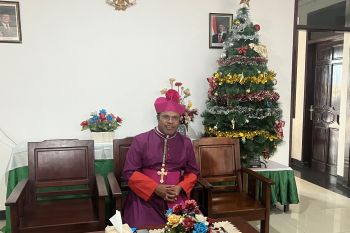 Keuskupan Amboina tidak gelar open house Natal dialihkan bantu bencana Sumatera