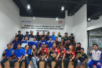 Asmo Kalbar sinergi bagi negeri dengan #Cari_aman di Damkar Pontianak