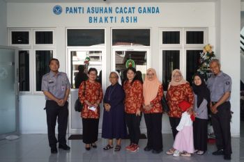 DWP dan Kemenkum Jateng kunjungi Panti Asuhan Cacat Ganda Bhakti Asih Semarang