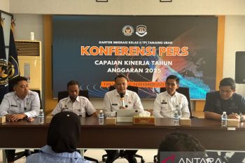 Sepanjang 2025, Imigrasi Tanjung Uban tolak delapan permohonan paspor cegah PMI ilegal