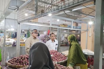 Bulog Surakarta pastikan ketersediaan pasokan pangan di Solo Raya